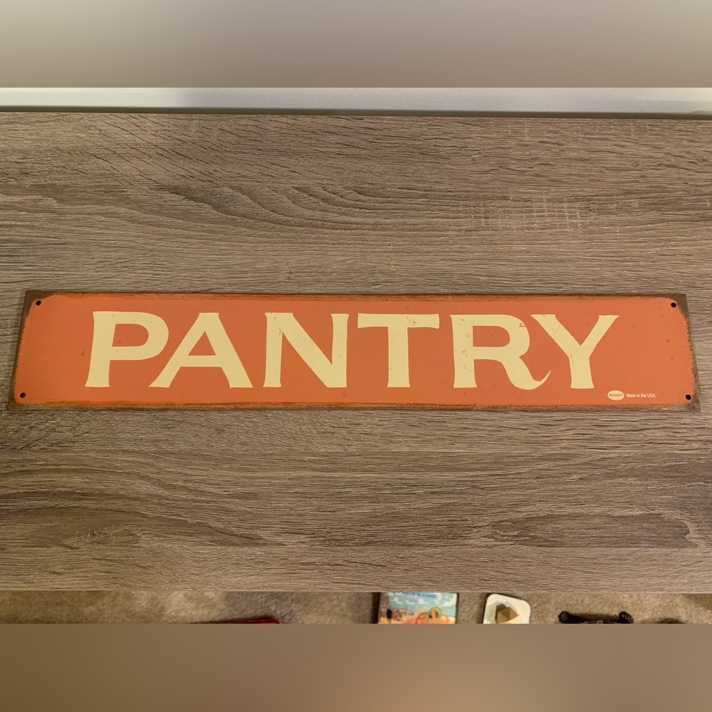 Metal sign: Pantry